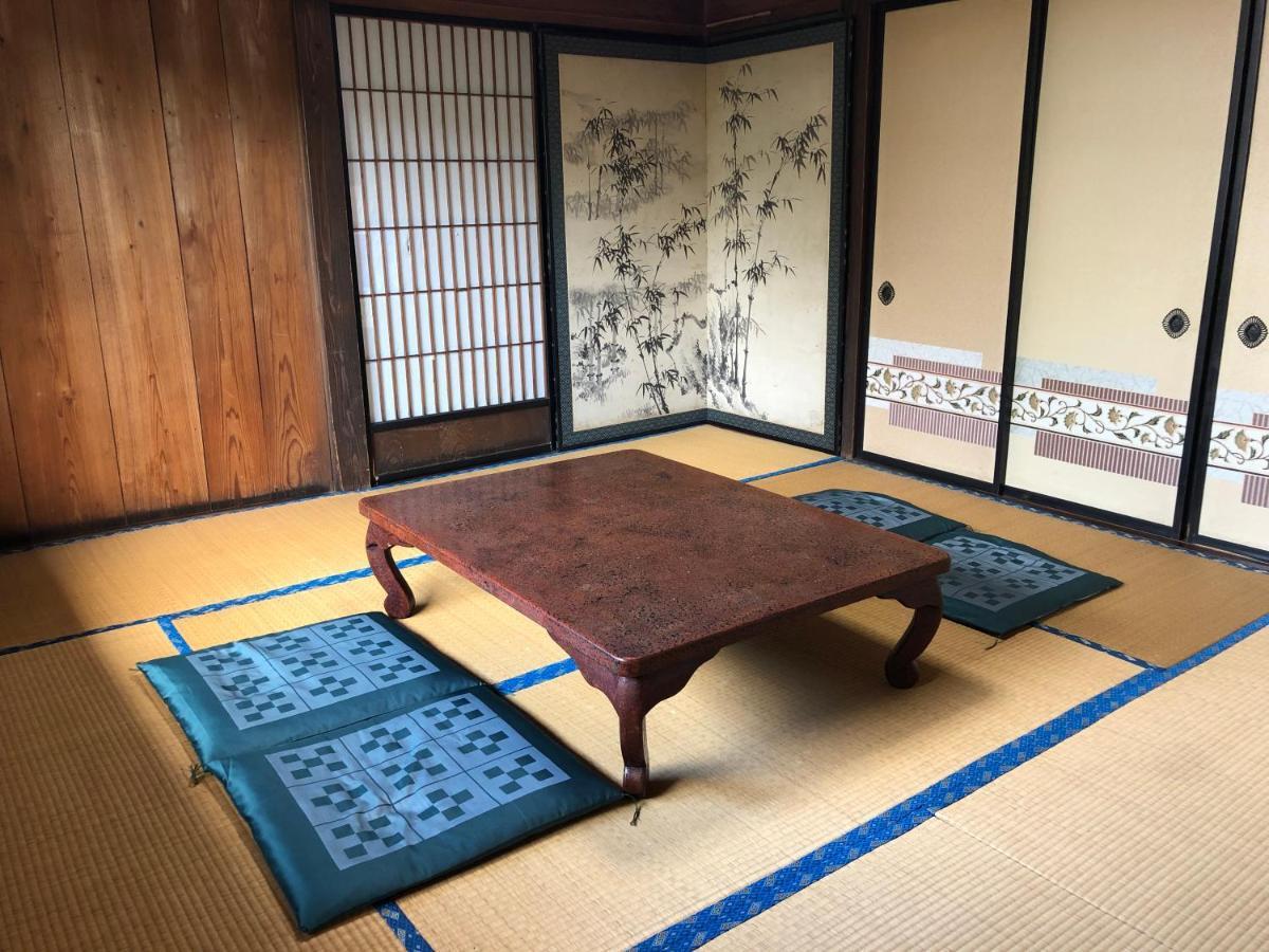 Oshi-Kikuya Mt-Fuji Historic Inn Fujiyoshida Esterno foto